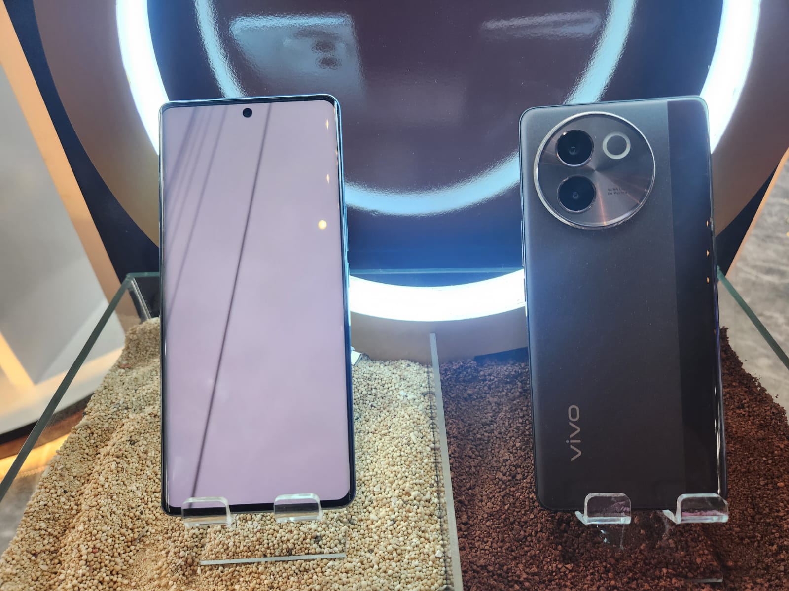 Spesifikasi dan Harga vivo V30e di Indonesia