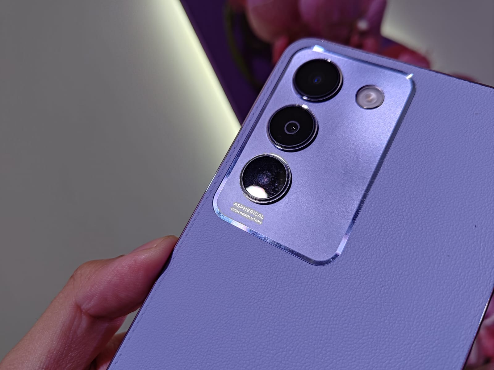 Hands-on vivo Y100 5G, Tampilannya Mewah Buat Spesifikasinya