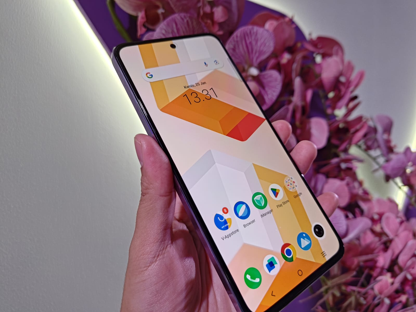 Hands-on vivo Y100 5G, Tampilannya Mewah Buat Spesifikasinya