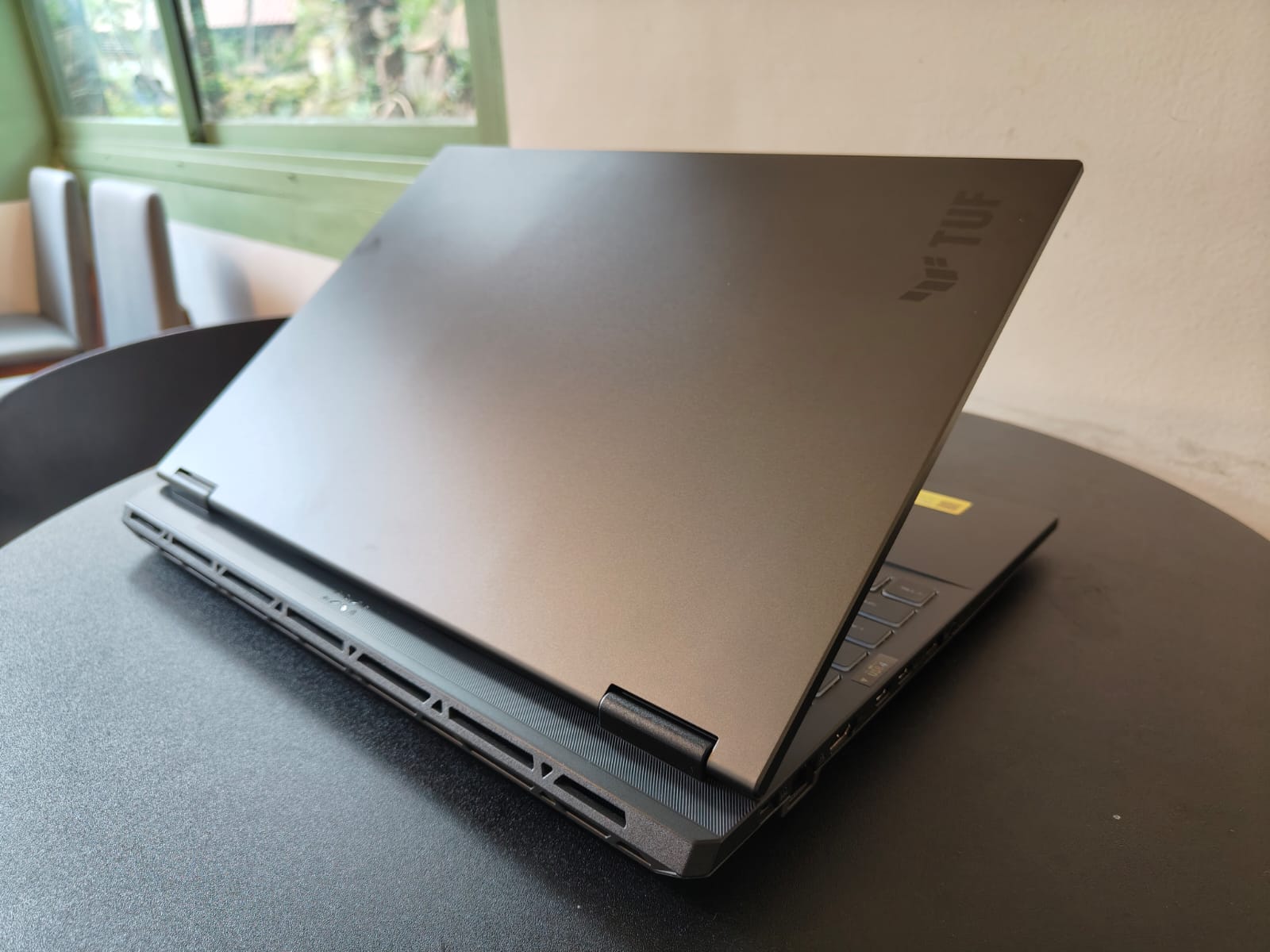 Review Asus TUF Gaming A16, Powerful Buat Gaming dan Baterainya Tahan Lama Buat WFA