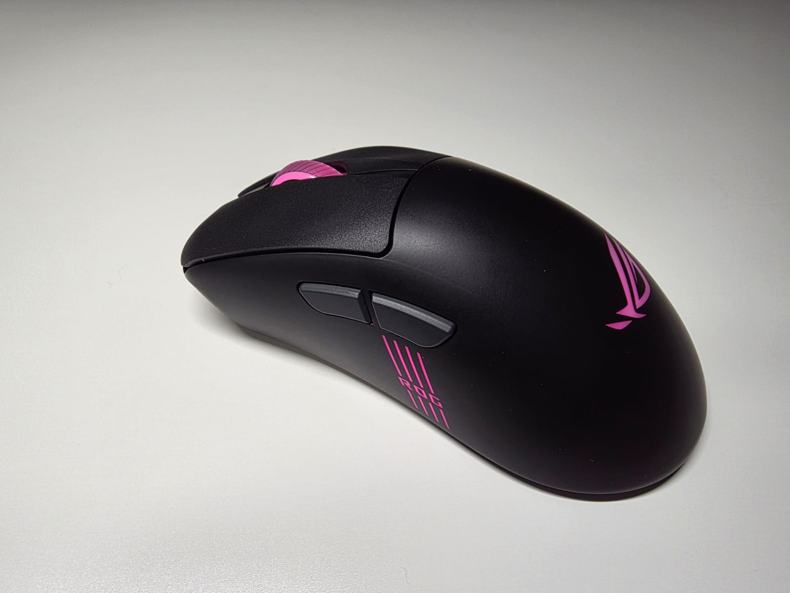 Nyobain Mouse Ergonomis Banget Asus ROG Keris II Origin