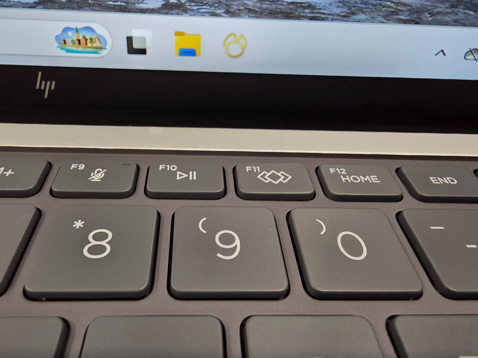 HP EliteBook X G1a 14 AI, Laptop Profesional yang Garang