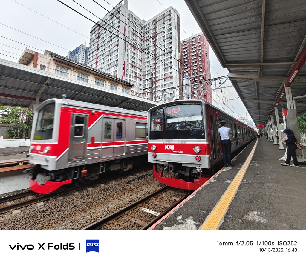 Review vivo X Fold5, HP Lipat yang Kameranya Jagoan