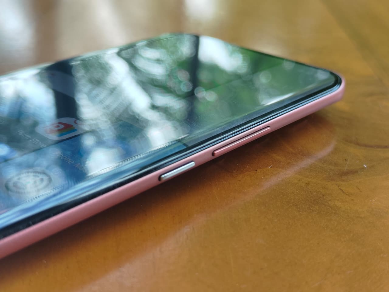 Review Infinix Hot 60 Pro+, Gak Kalah Adu Tipis dan Kemampuan Kamera di Rp2 Jutaan