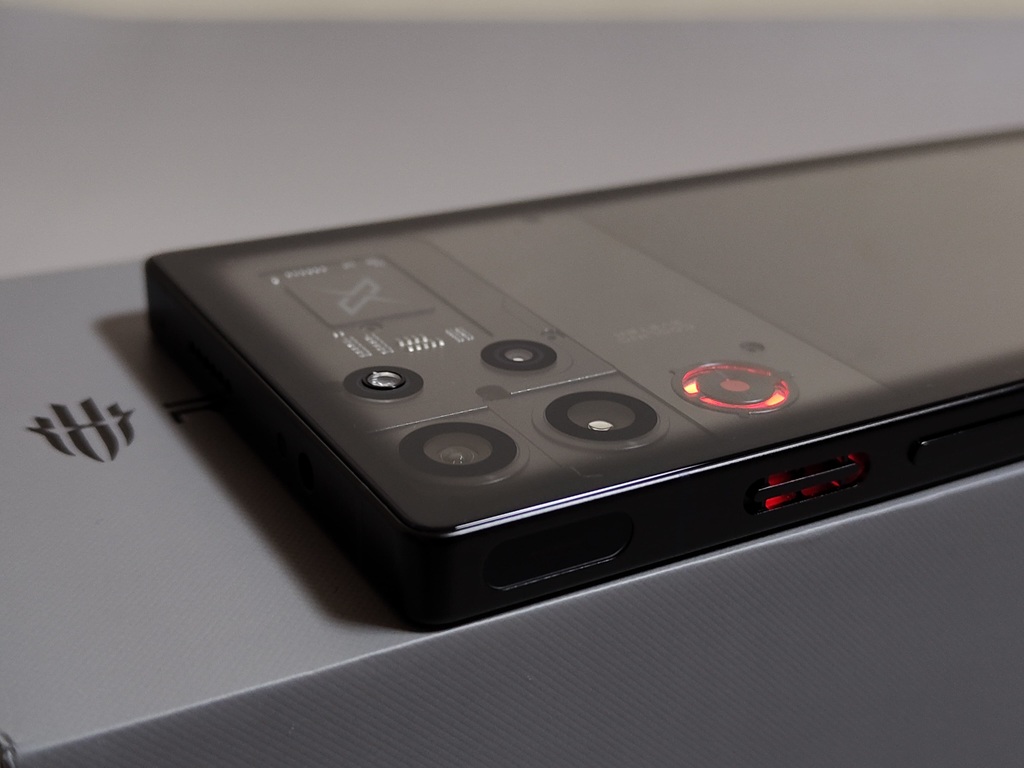 Review Nubia RedMagic 10 Pro, HP Gaming yang Beneran Gaming!