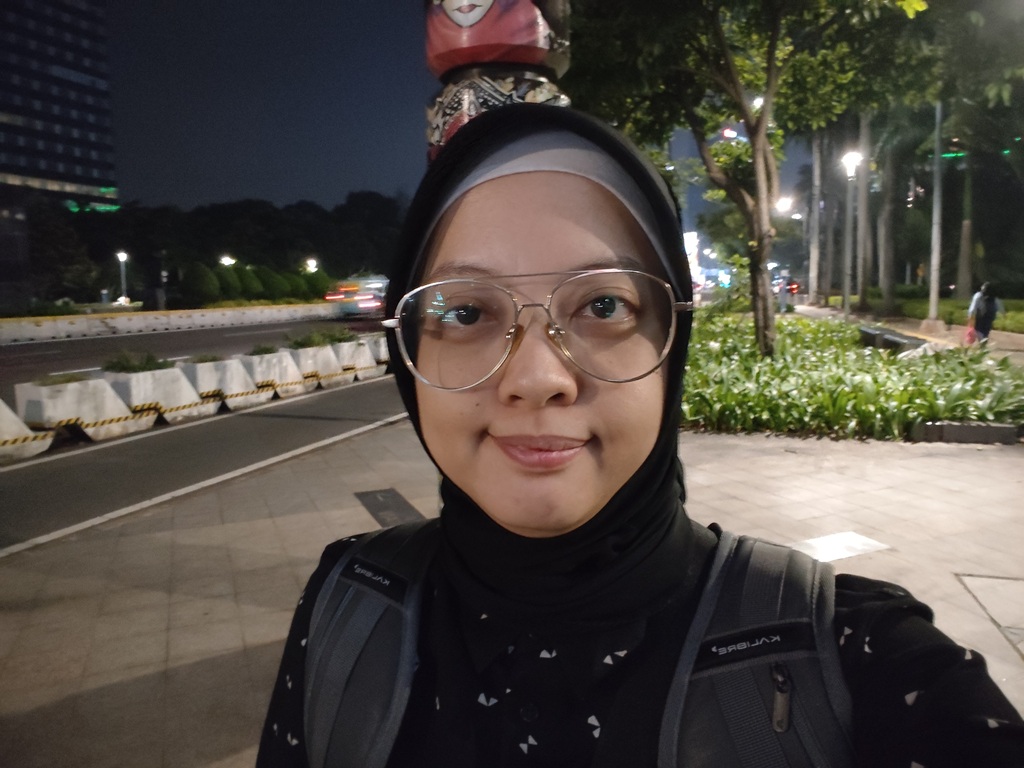 Oppo Reno 13F 5G, Pendamping Aktivitas Andal