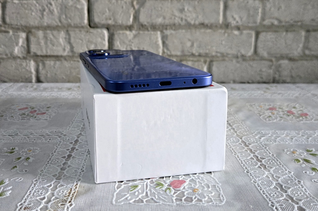 Redmi 15C, Layar Luas Baterai Besar