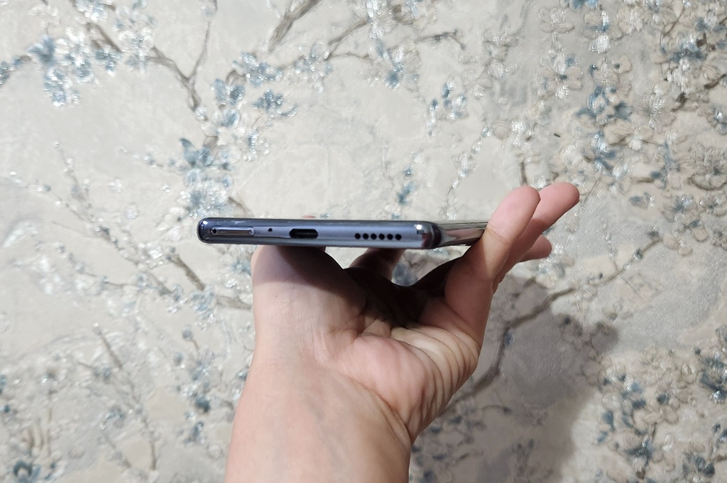 Tecno Camon 40 Pro 5G, Menawan dan Andal