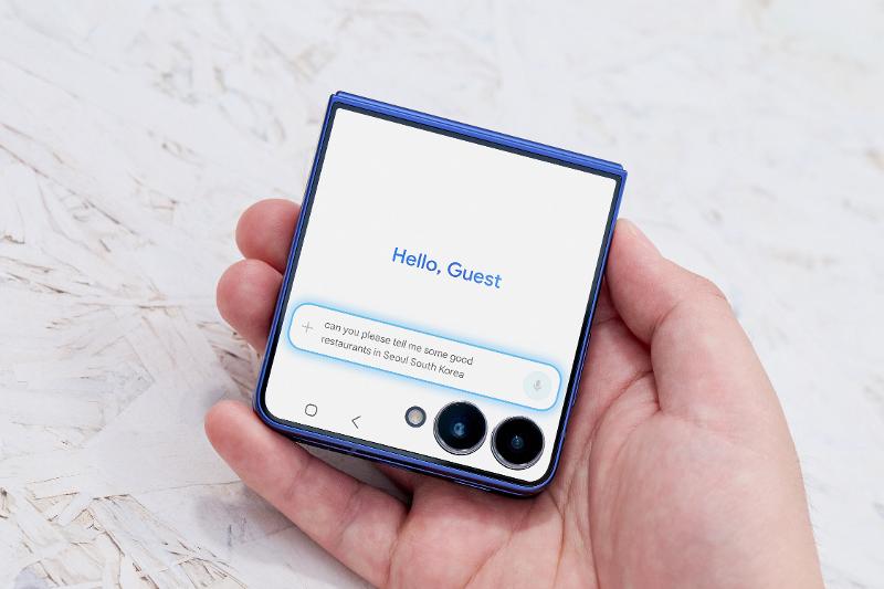 Samsung Galaxy Z Flip7: Ponsel Lipat Tipis dengan Fitur Cerdas untuk Aktivitas Sehari-hari