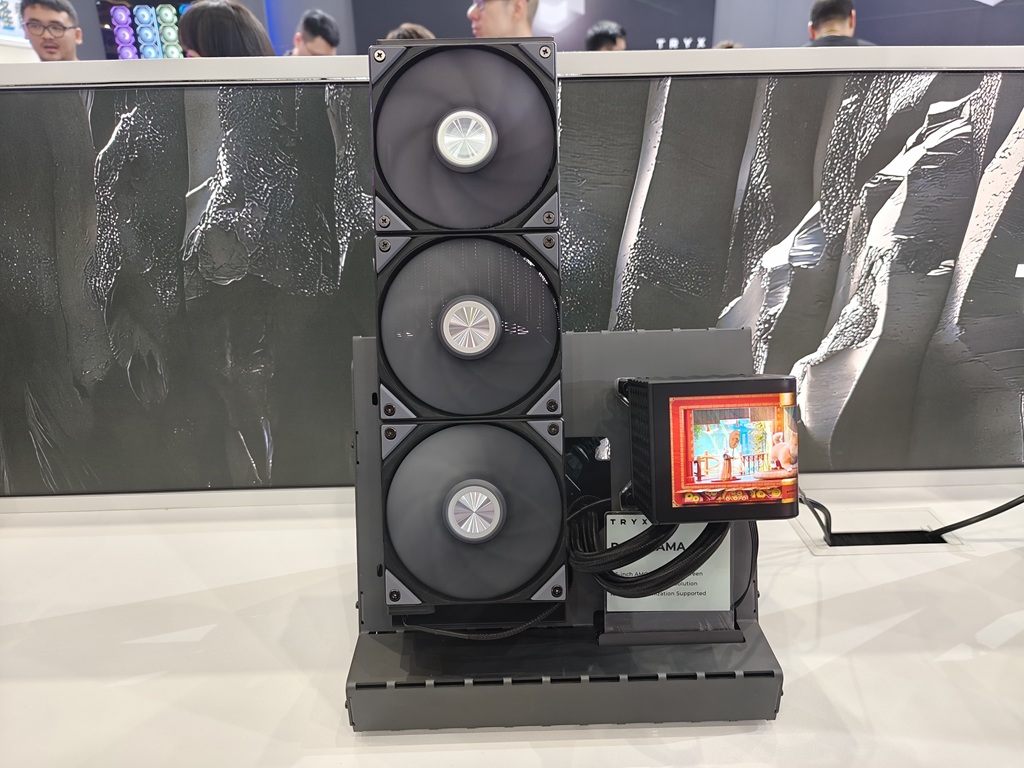 Menarik Perhatian, TRYX Pamer Desain Panggung di Pendingin CPU