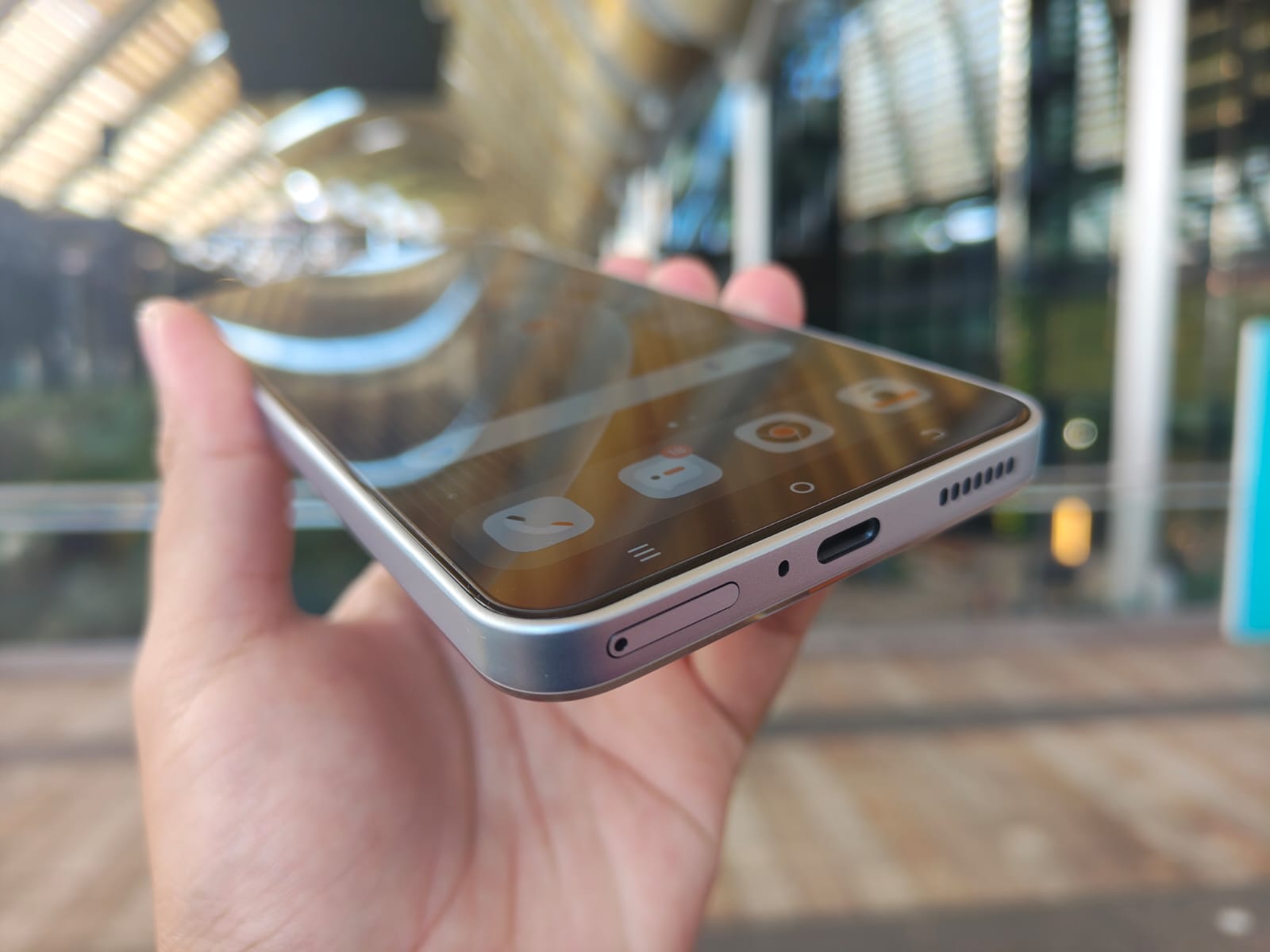 Review Tecno Pova 7 Ultra 5G, Gak Lagi Cuma Jadi HP Gaming