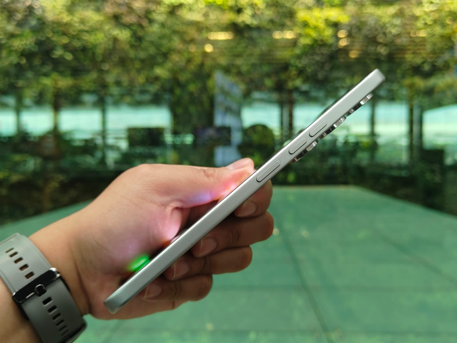 Review Tecno Spark 40 Pro, HP Mewah dan Tipis Gak Mesti Mahal