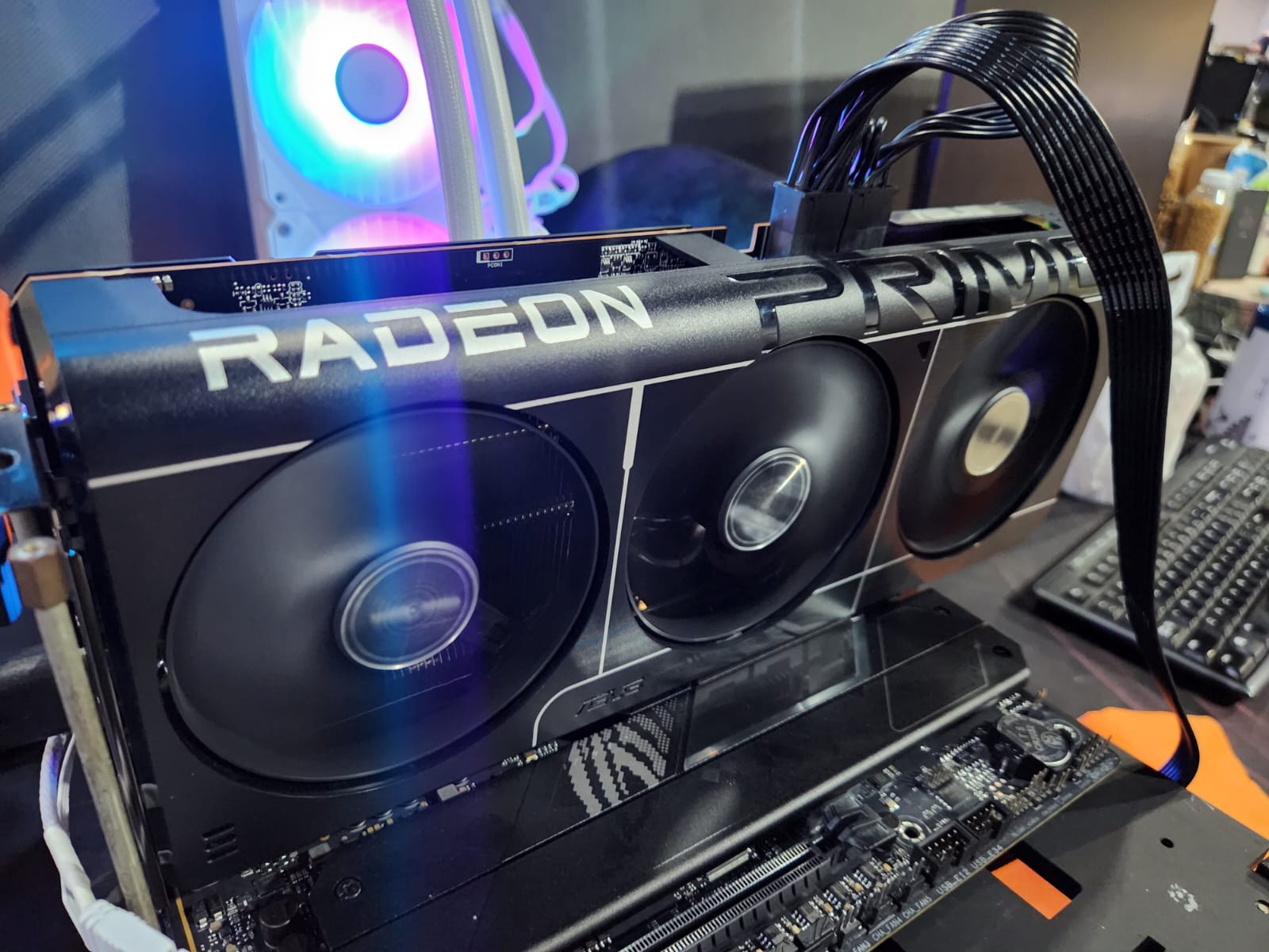 Review Asus Prime Radeon RX 9070 OC Edition