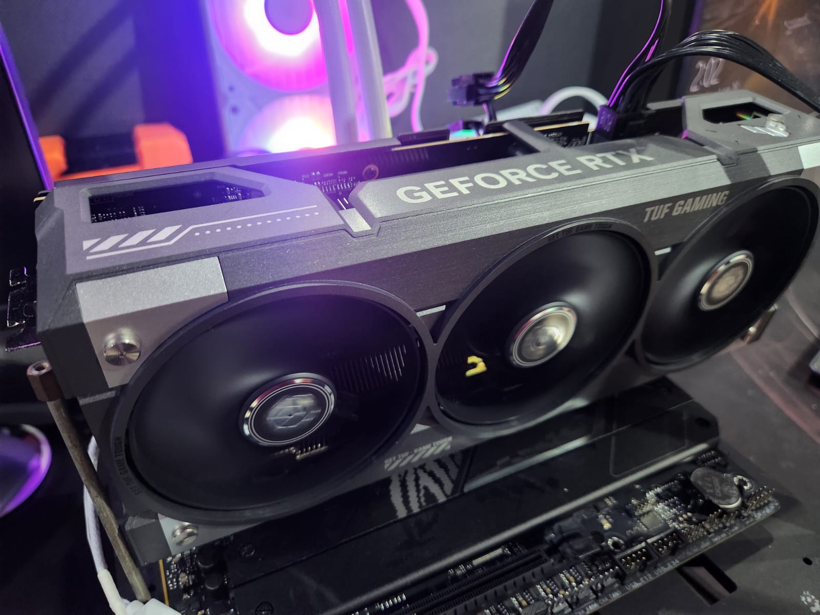 Asus TUF Gaming GeForce RTX 5060 8GB OC, Memorinya Masih Relevan