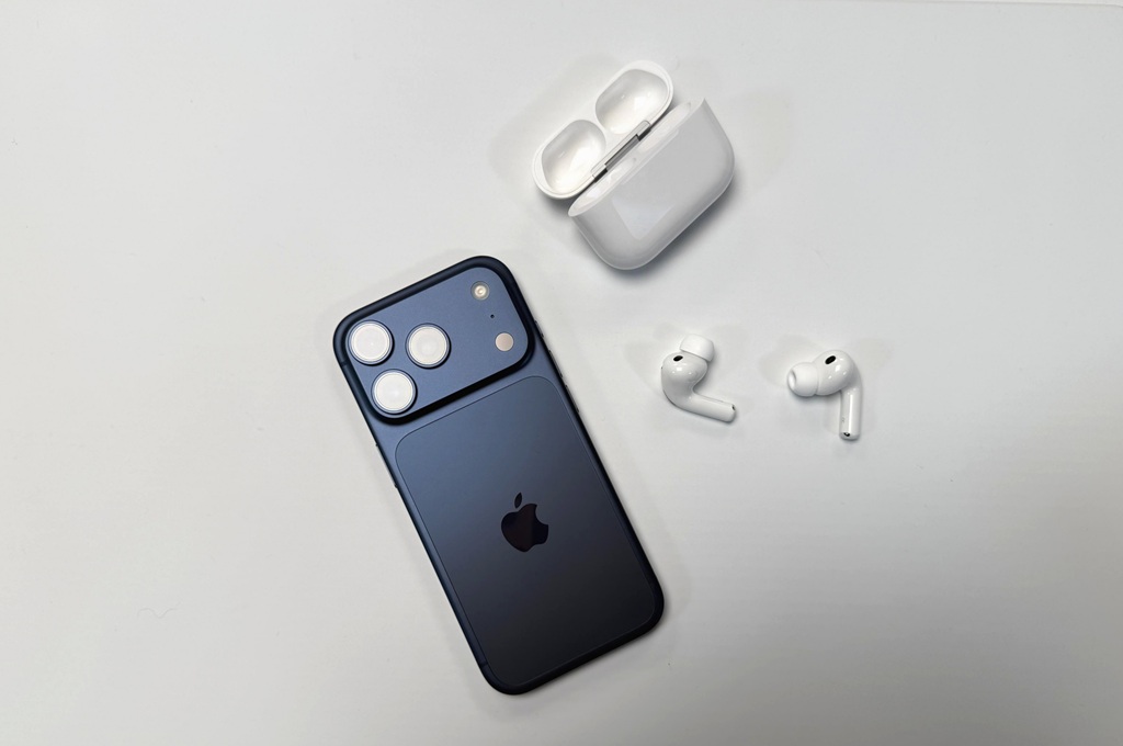 Ngetes Kecanggihan Apple AirPods Pro 3