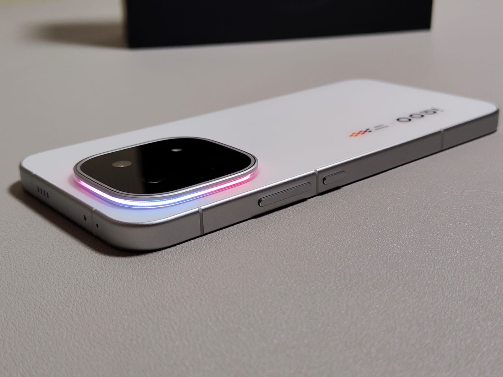 Review iQoo 15, Masih Jadi HP Gaming Flagship yang All-Rounder