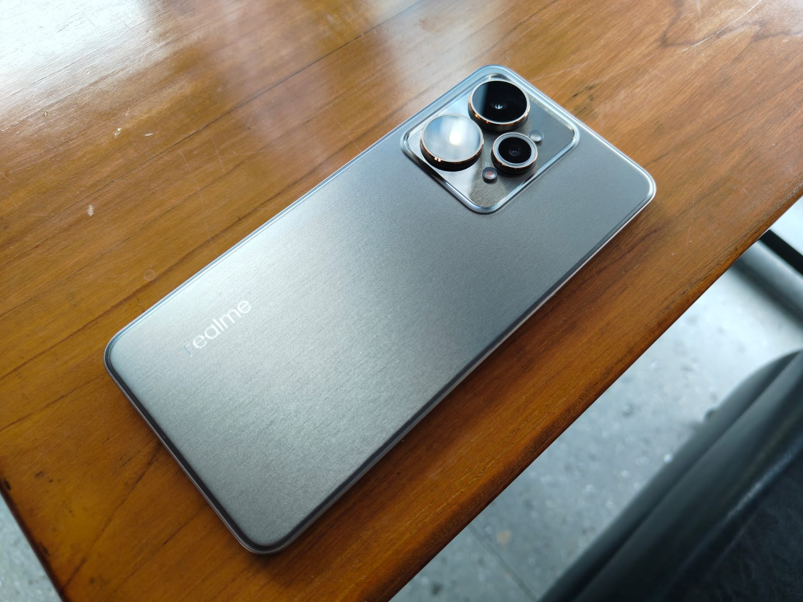 Review realme 15 5G, Gak Nyangka Kamera dan Daya Tahan Baterainya Begini!