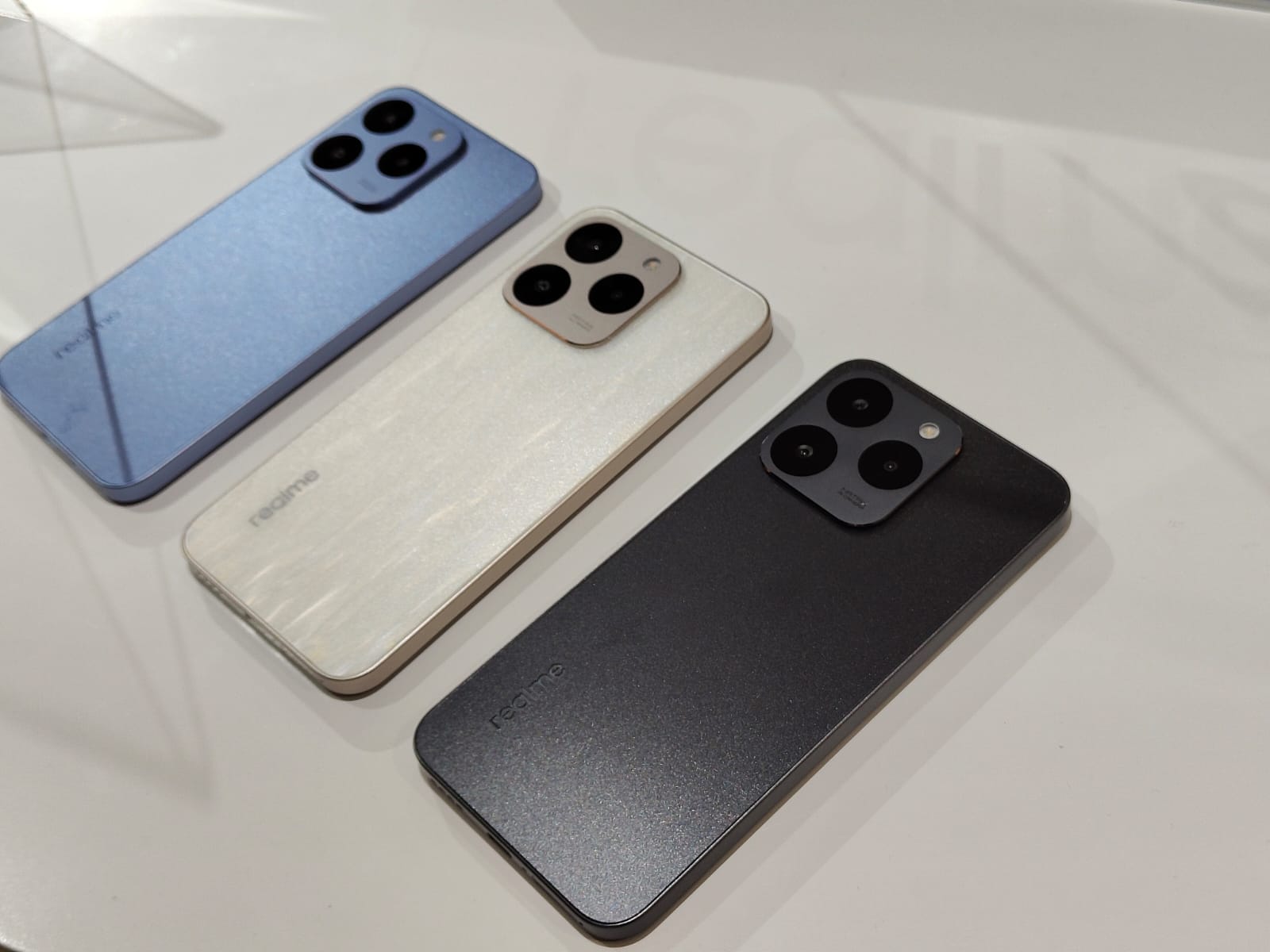 Harga realme 15T 5G di Indonesia, Sepadan Sama Spesifikasinya