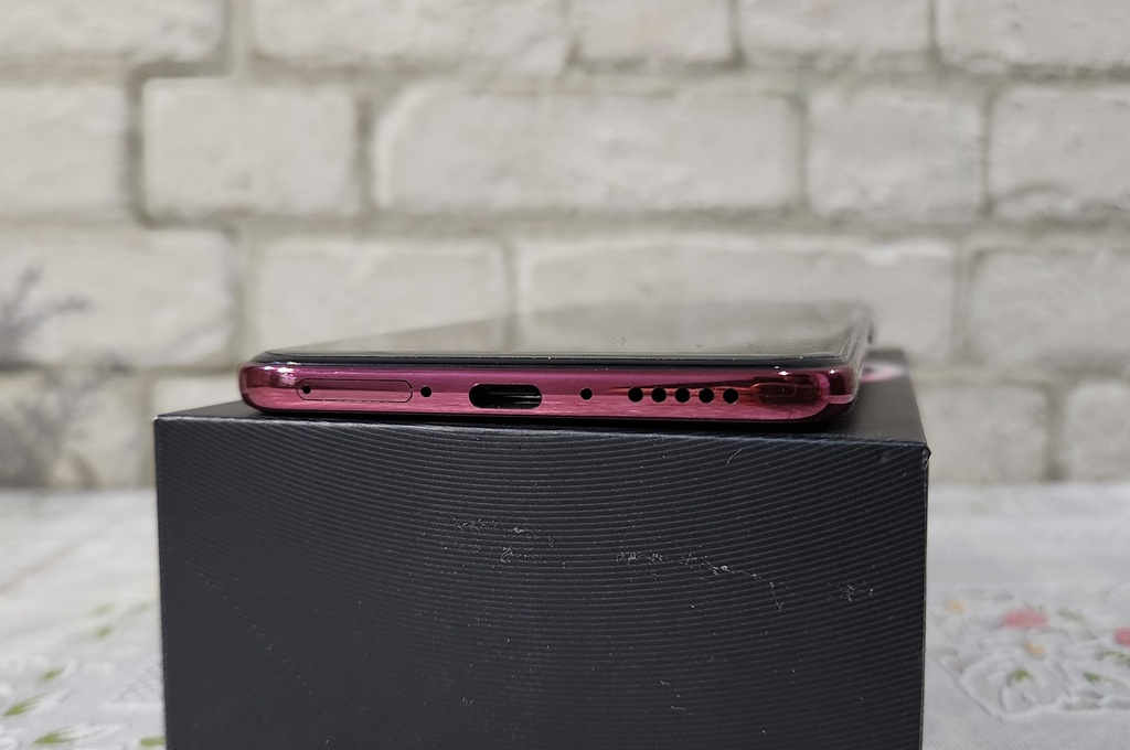 Vivo V50, Kamera Menawan di Kelas Menengah