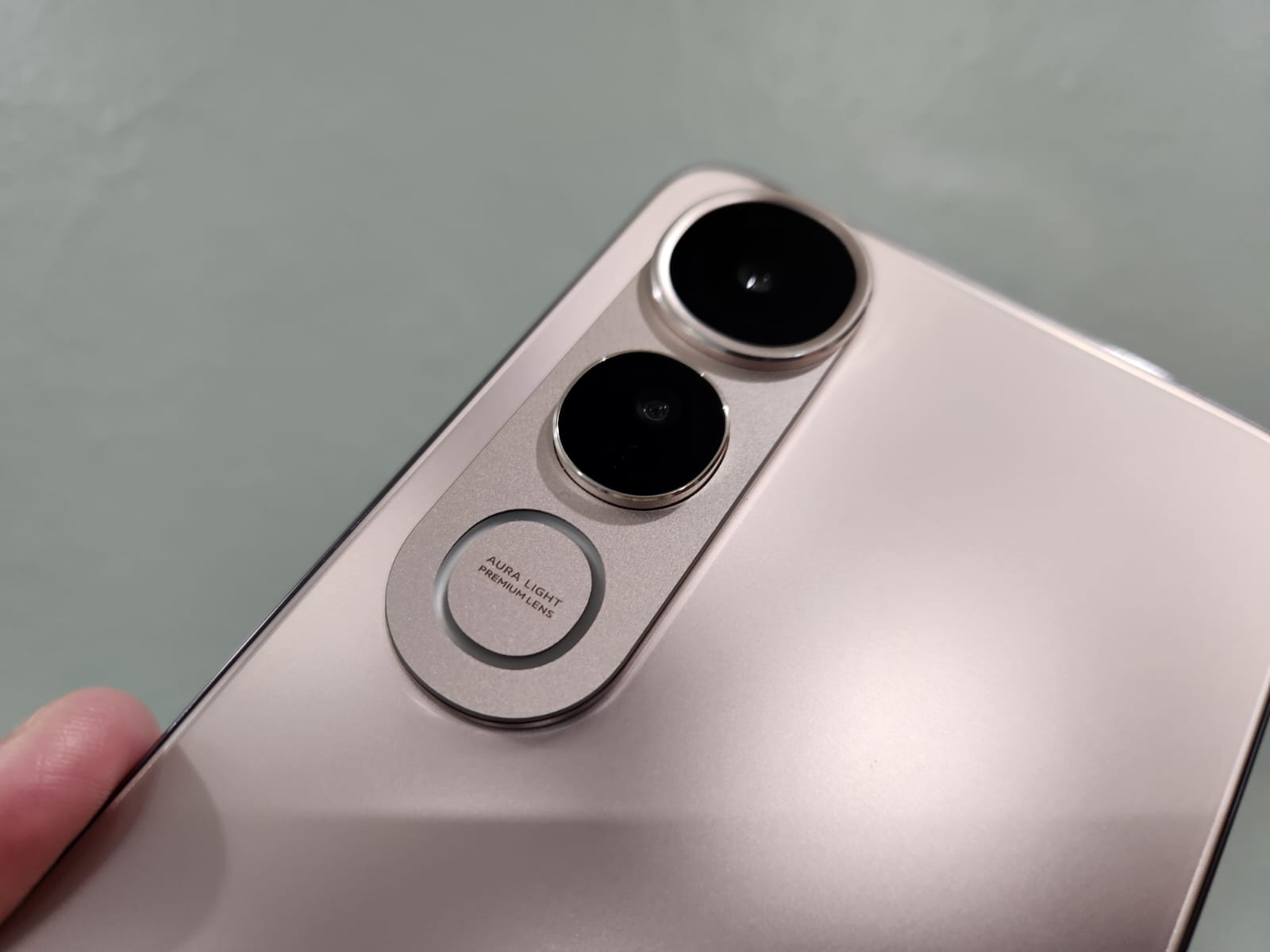 Review Vivo V50 Lite 5G, Ternyata Gak Sepenuhnya Lite