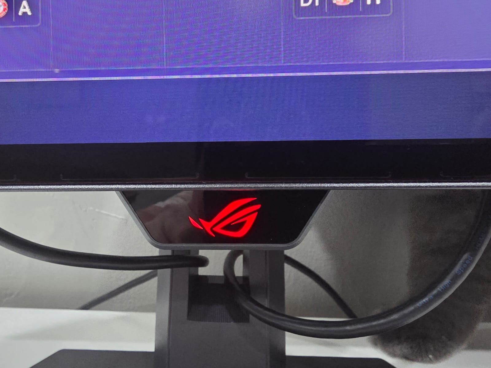 Asus ROG Strix XG27AQWMG, Di Atas Standar