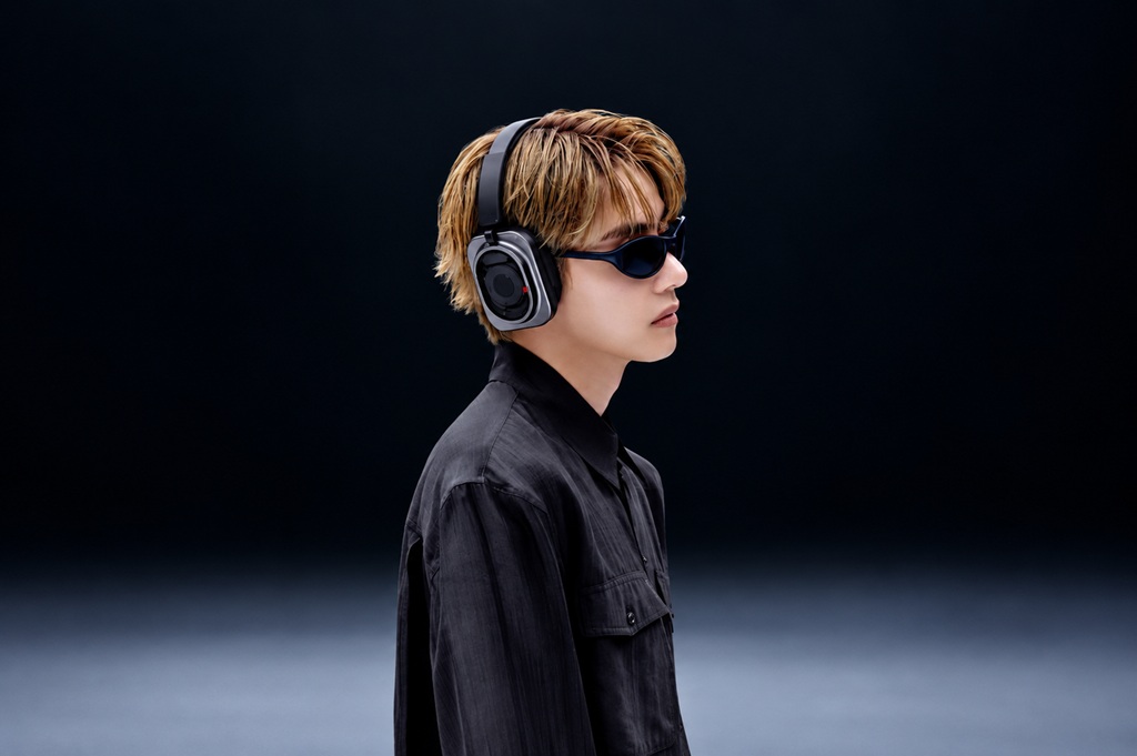 Headphone (1) Pro Black (1)