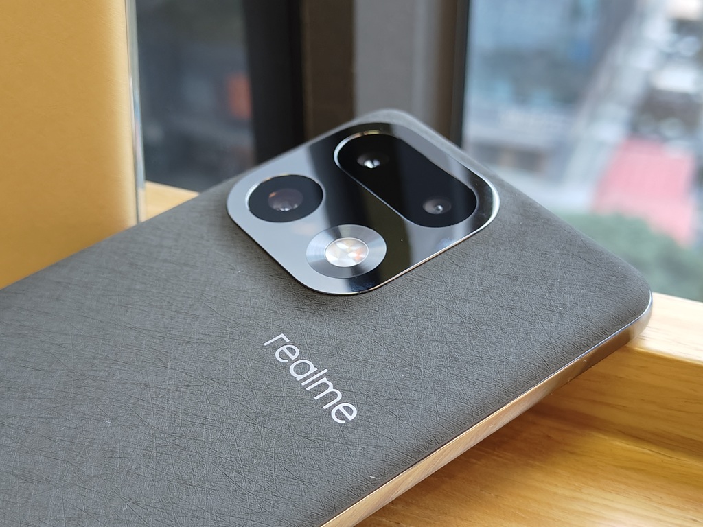 Review realme 16 Pro+ 5G, Kembalinya Rasa Kamera Flagship di Number Series