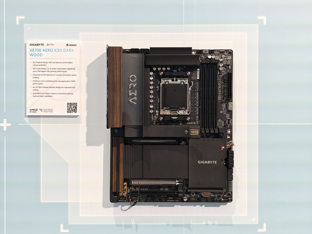 Gigabyte Pamer PC AI Futuristis, dari RTX 5090 hingga Laptop X3D Tertipis