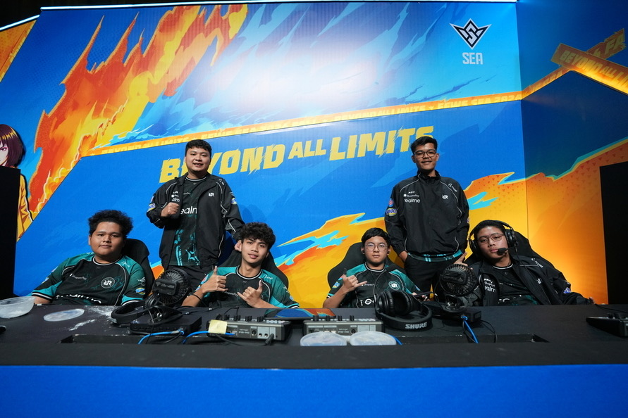 RRQ Kazu Memimpin, 3 Tim Indonesia Amankan Top 12 FFWS SEA 2026