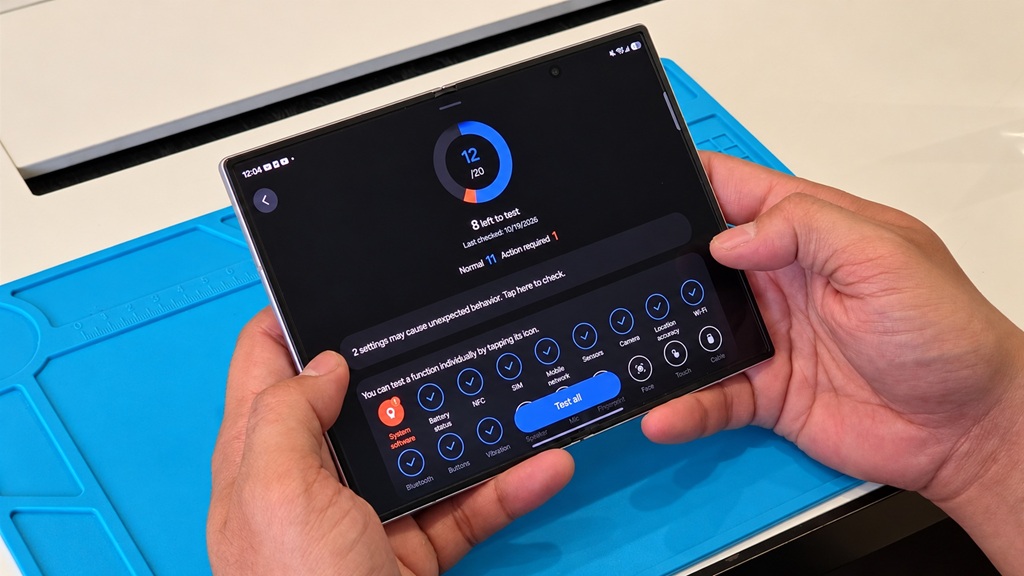 Layanan diagnostik perangkat Galaxy Care membantu pengguna memeriksa kondisi smartphone Galaxy untuk memastikan fungsi perangkat tetap optimal