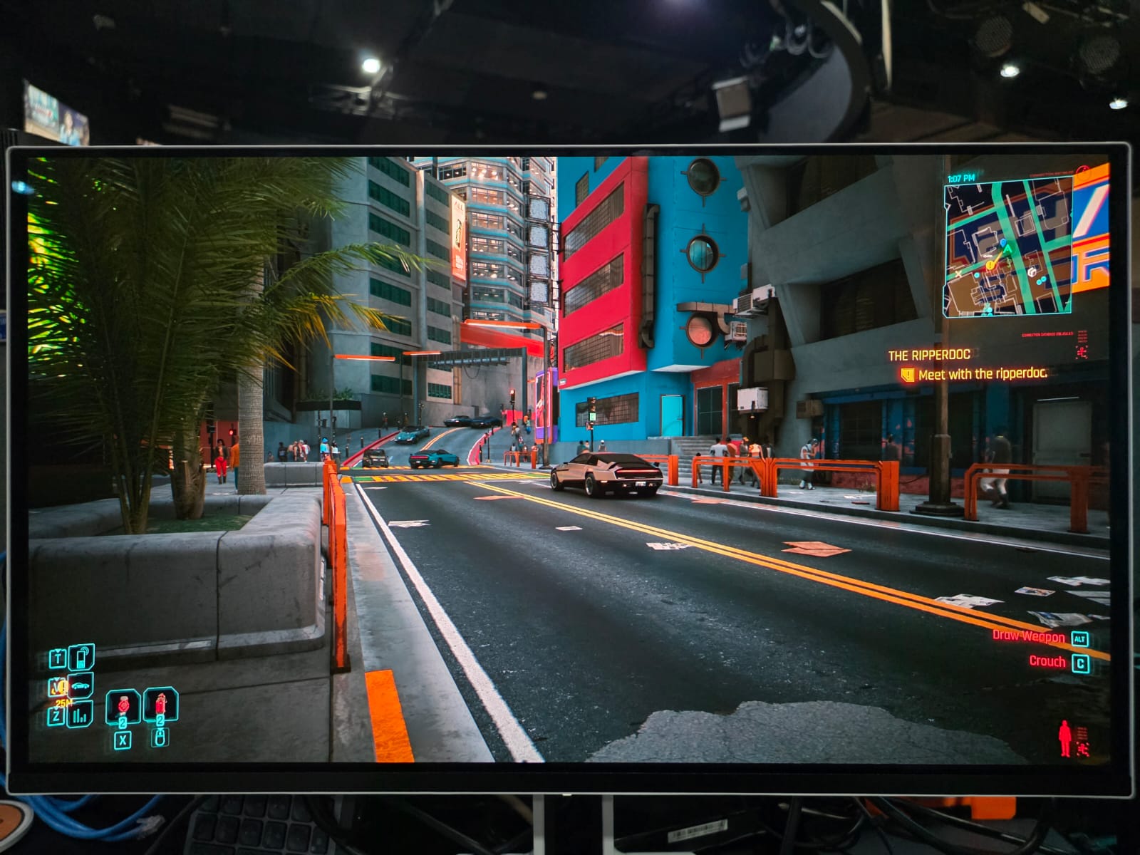 Lenovo Legion Pro 27UD-10, Visual Wah Kelas Premium