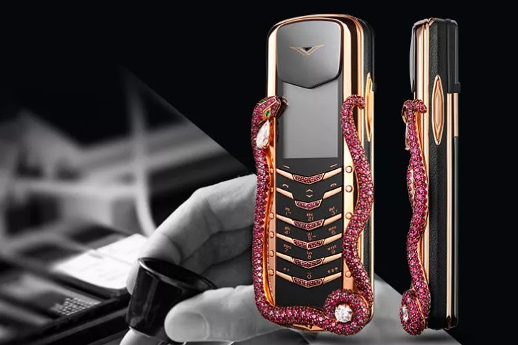 Vertu-Signature-Cobra.jpg