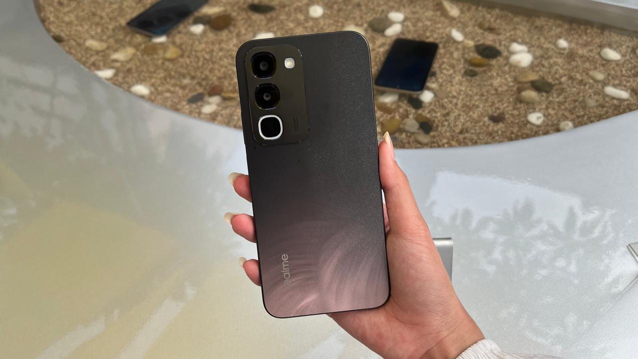 Realme C100 Series Resmi Hadir di Indonesia, Andalkan Baterai Jumbo 8000 mAh