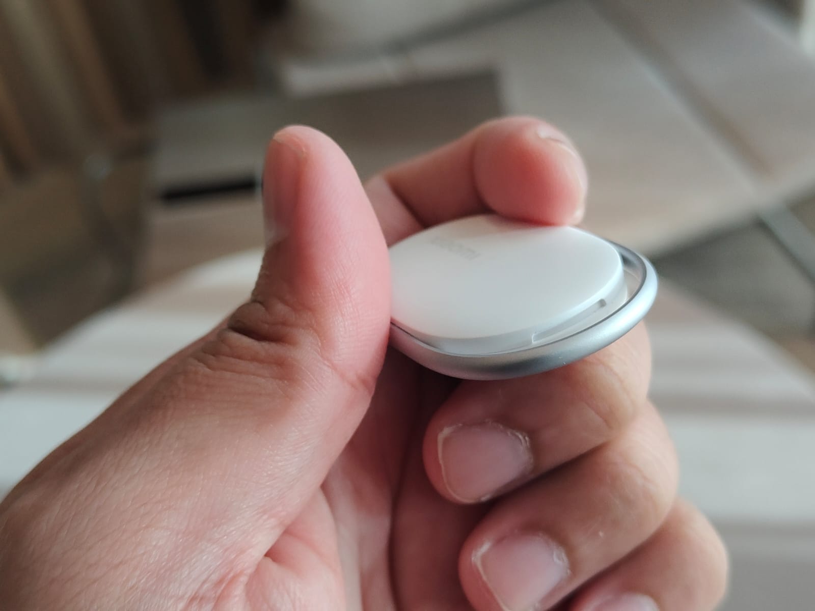 Review Xiaomi Tag: Murah, Ringan, dan Bikin Apple AirTag Ketar-ketir