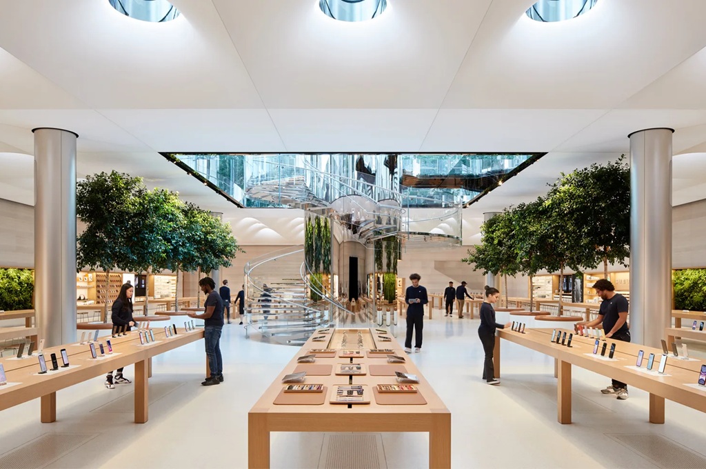 apple-store-fifth-avenue-new-york-2