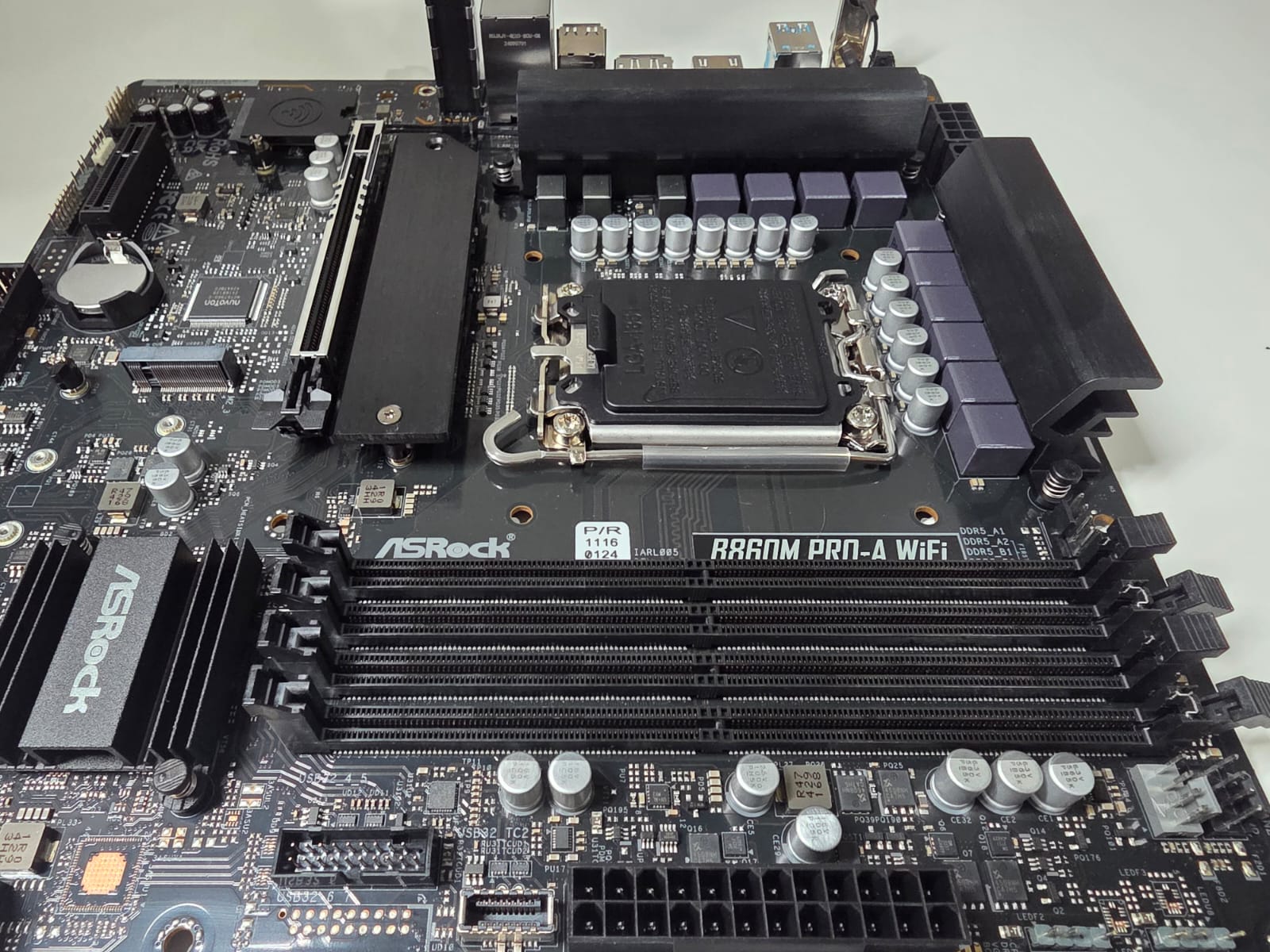 ASRock B860 Pro-A WiFi, Ekonomis untuk Intel Arrow Lake