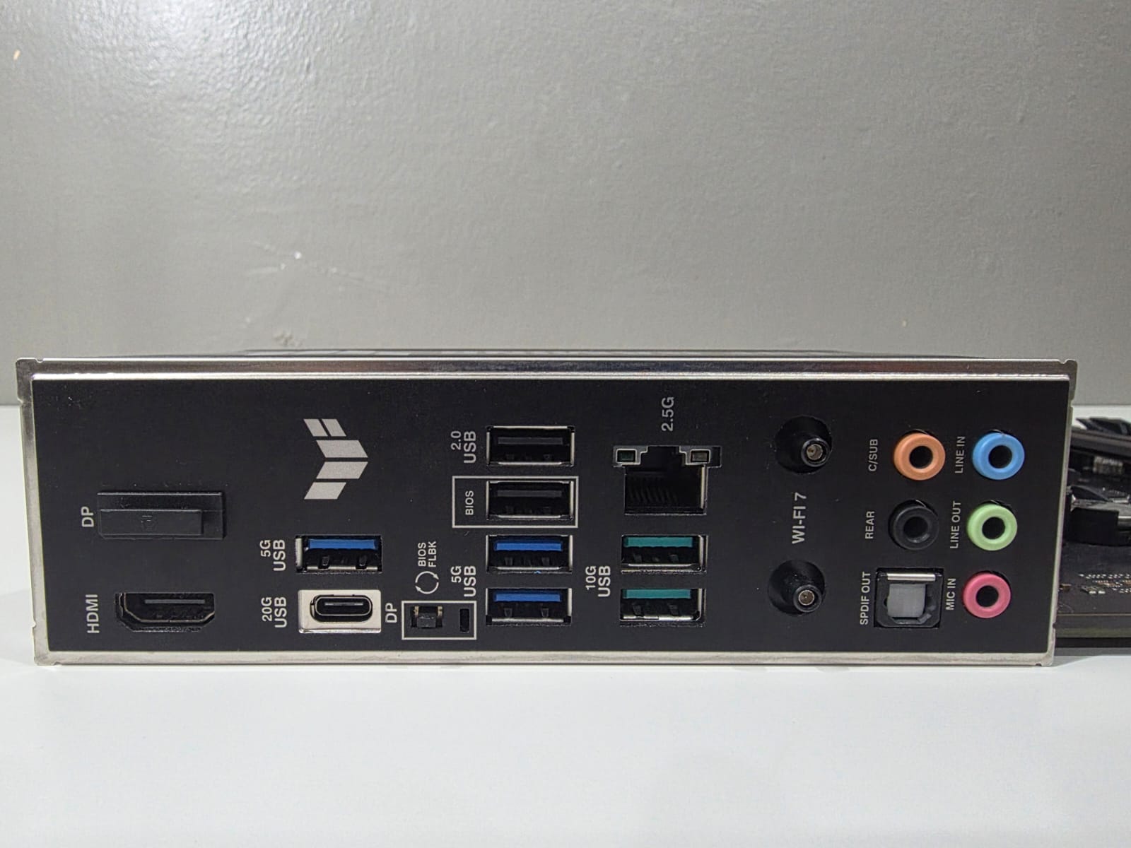 Asus TUF Gaming B860-Plus WiFi, Duet Pas Intel Core Ultra 200S