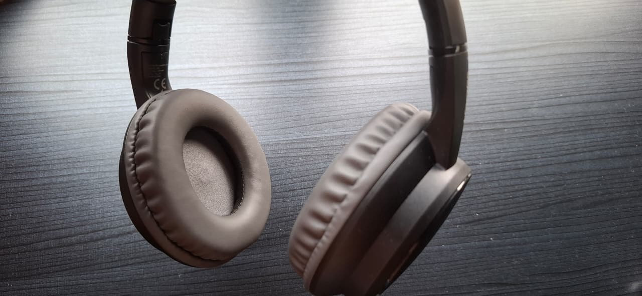 headphone 7