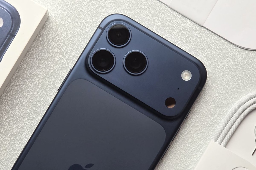 iPhone 18 Kabarnya Bawa RAM 12GB