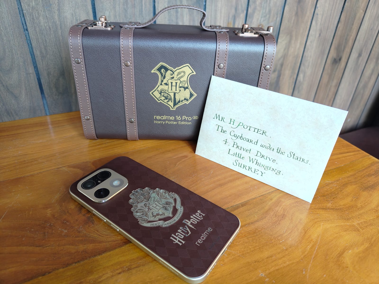 realme 16 Pro 5G_Harry Potter Edition (4)