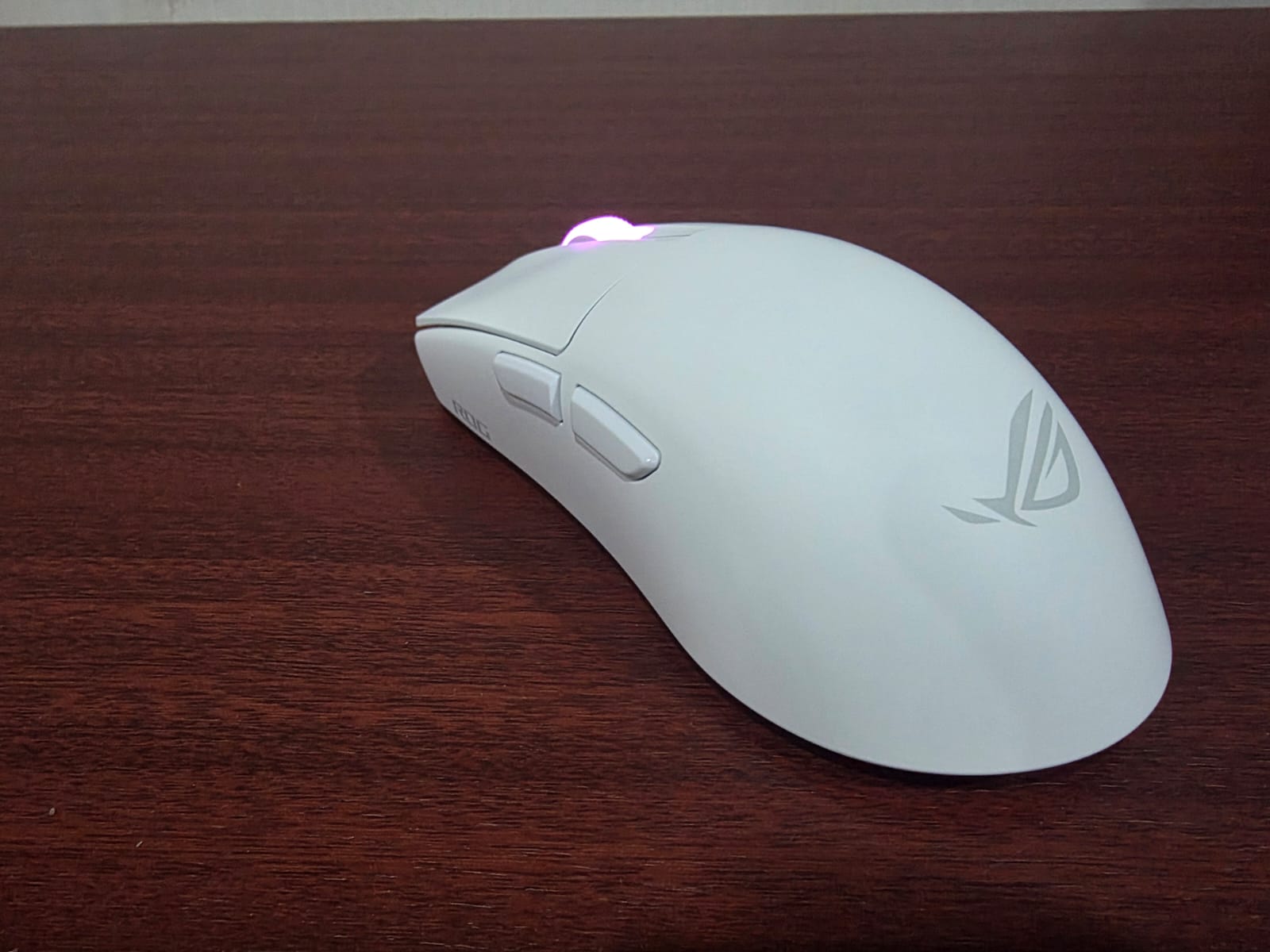 Asus ROG Harpe II Ace, Kompetitif Enteng Banget