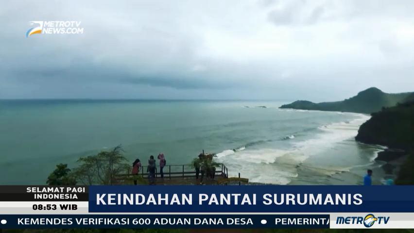 Berburu Foto Di Pantai Surumanis